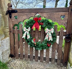 Church Flowers at Christmas 2024